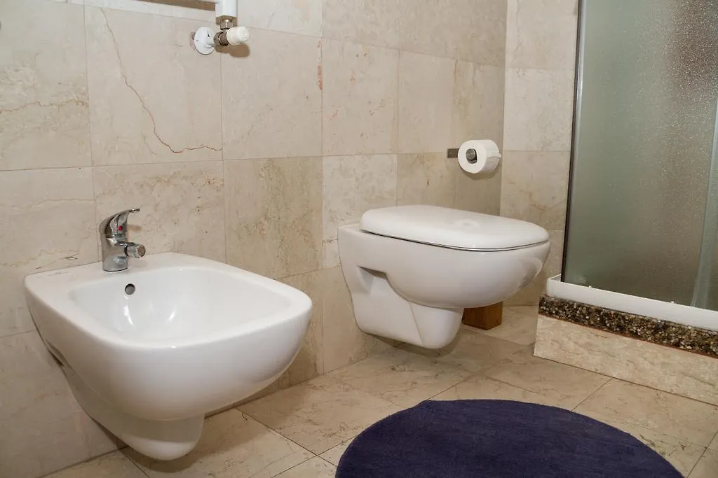 Ciao Flats - Via Cola Montano Apartment Milan